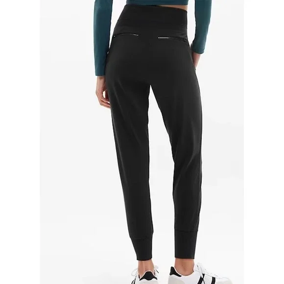 Sold - Picture 3 of 5